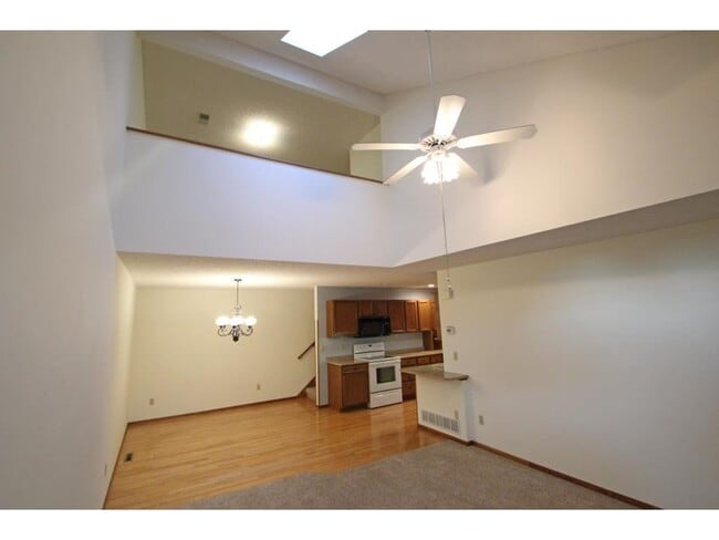 207 Primrose Ct