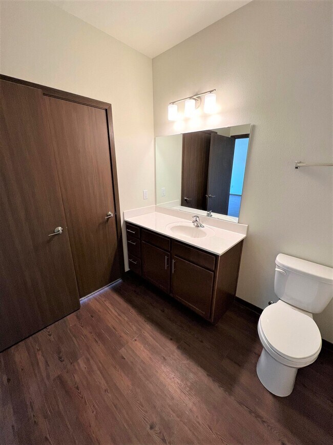 Glen Grove Apartments For Rent in Cottage Grove, WI