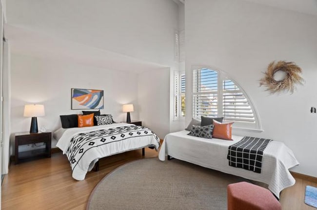 Photo - 1232 Bracebridge Ct