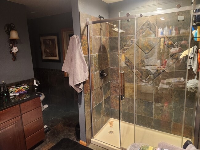 Photo - 3440 W Howard Ave