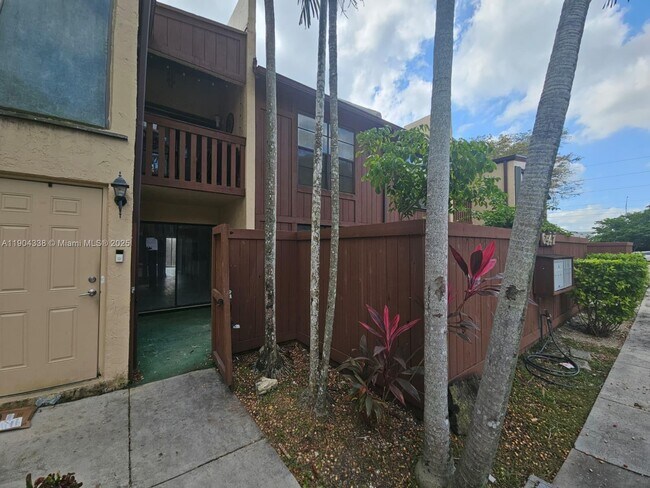 Photo - 6547 SW 116th Pl