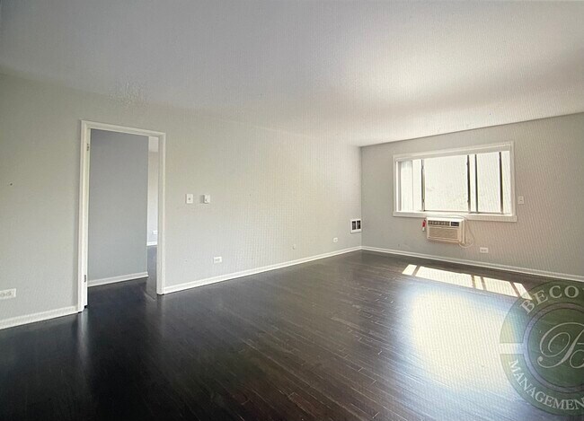 Photo - 7541 N Winchester Ave