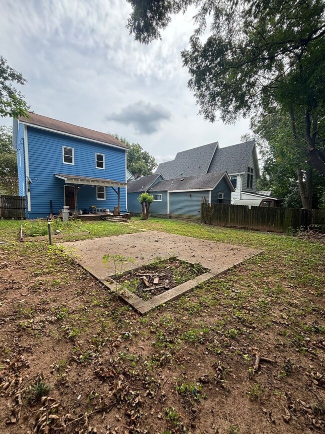 Building Photo - House in Reynoldstown