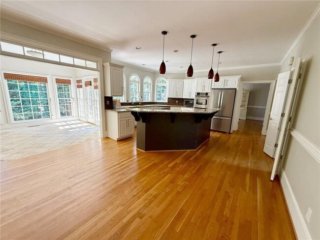 Photo - 305 Pilgrimage Point