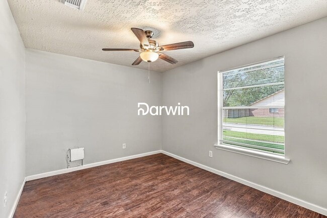 Photo - 126 Barbetta Ct