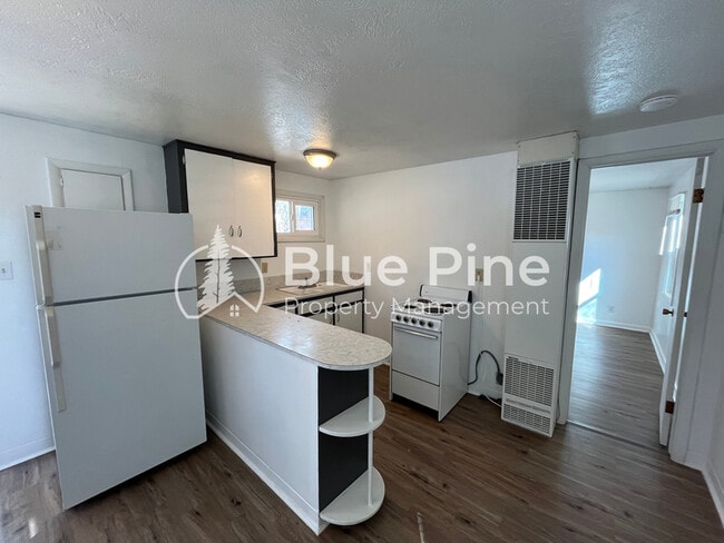 Photo - 1324 S 4th Ave