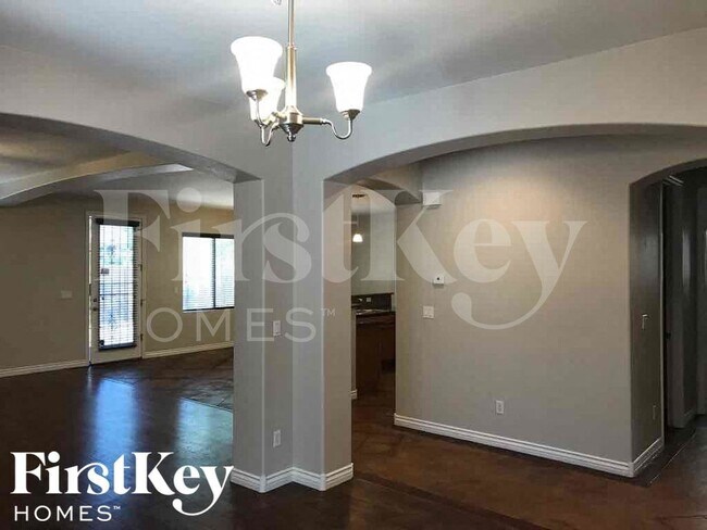 Photo - 28 Delighted Ave