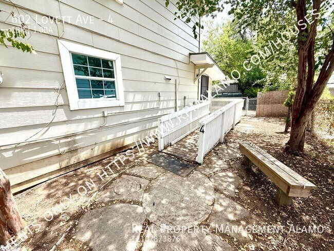 Photo - 602 Lovett Ave Unidad 4