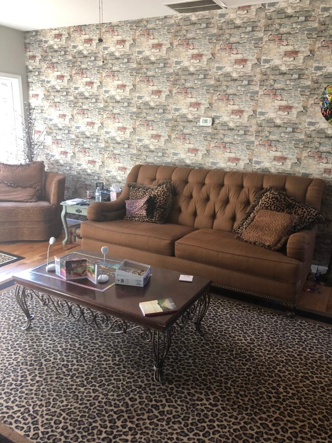 Sala de estar del inquilino - 11 Tarpon Trl SE