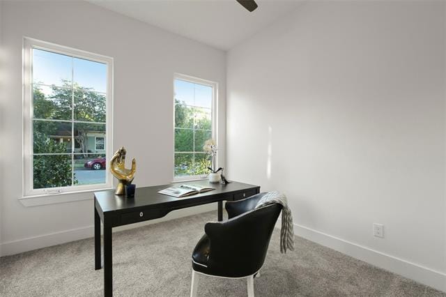 Photo - 933 W Eighth St