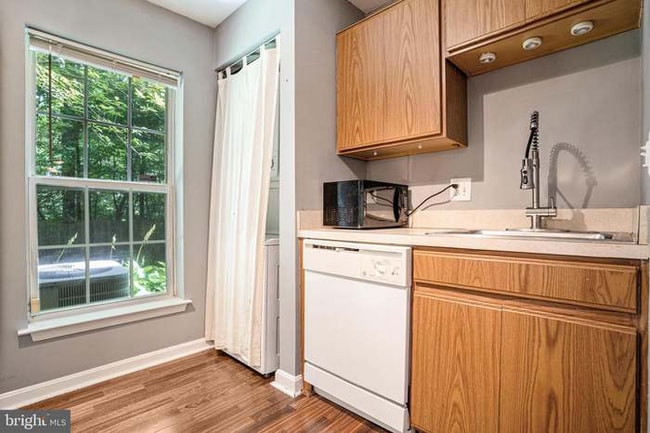 Photo - 13753 Harvest Glen Way