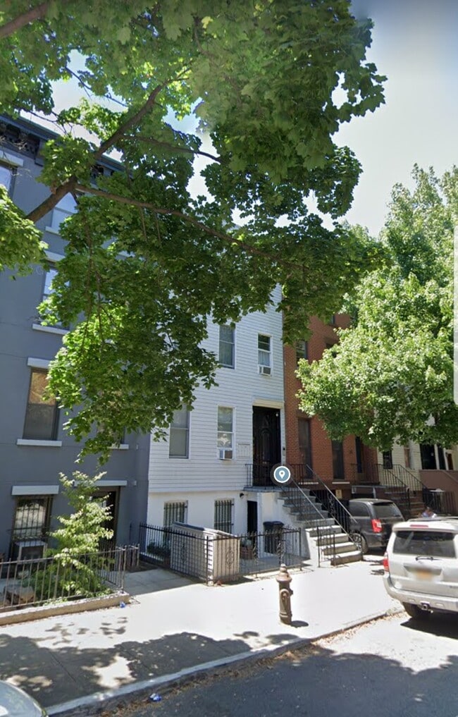 Photo - 182 Carlton Ave Unit Apartment#1