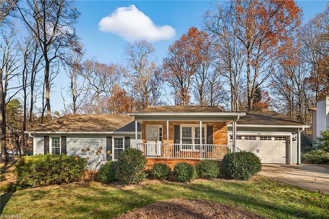 Photo - 3041 Forest Line Dr