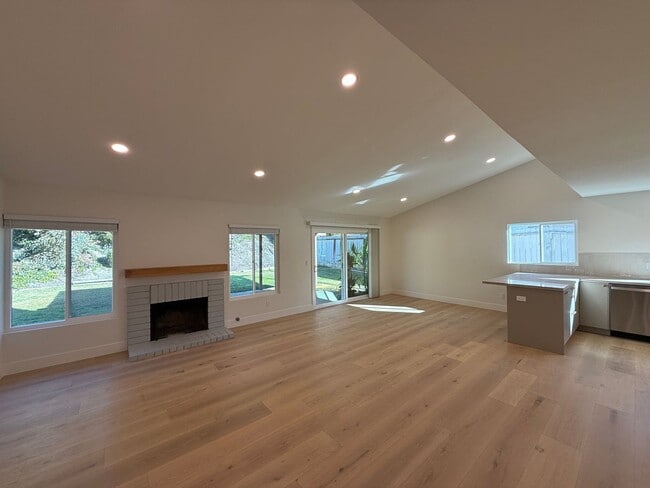 Photo - Newly remodeled 3B/2BA Home in Rancho Ponderosa!