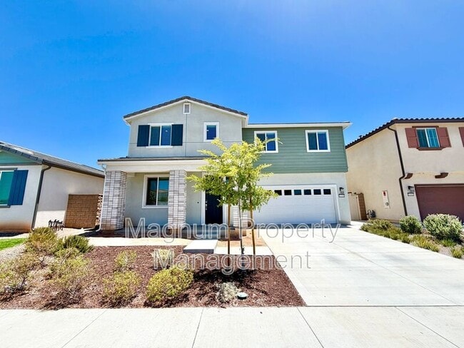Building Photo - 34390 Coconut Cir