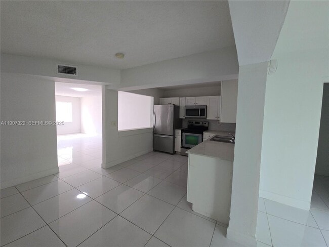 Photo - 2650 NW 60th Way