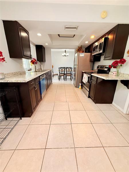 Photo - 6905 NW 15th St