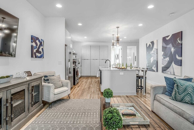 Photo - 2807 Delaware Ave Unit ID1051682P