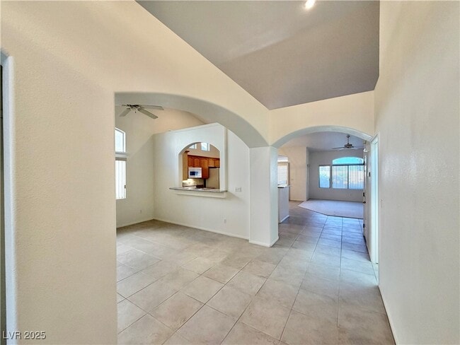 Photo - 2842 Altair St