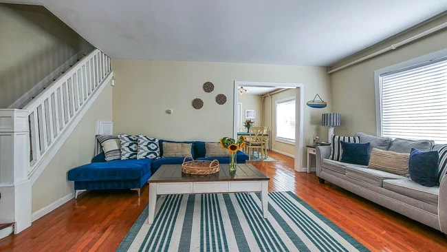 Photo - 201 N Portland Ave