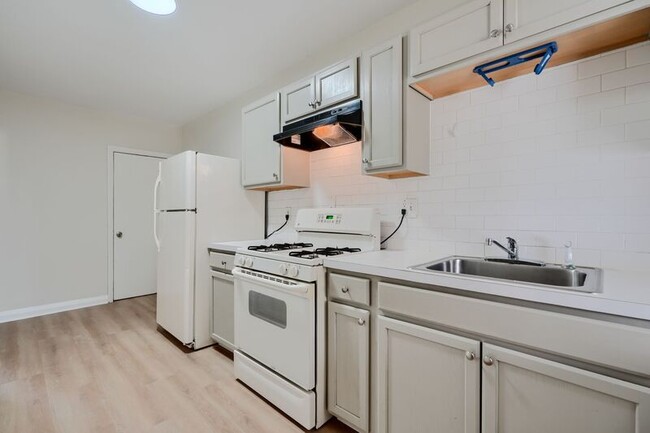 Photo - 2976 Cornwall Rd Unidad 1