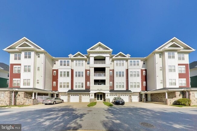 13851 Belle Chasse Blvd Unit 213