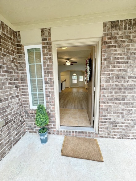 Photo - 2146 Tandy Park Way