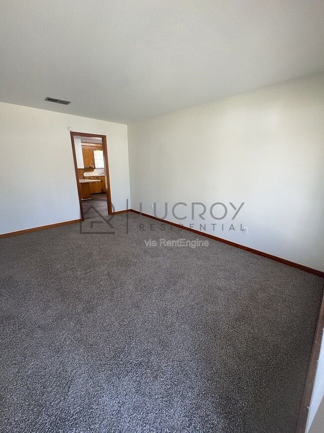 Photo - 2242 Castle Hill Dr