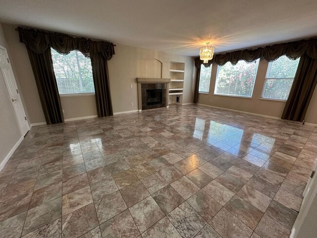 Photo - Beautiful 4 Bedroom 3 Full Bath Tracy Home