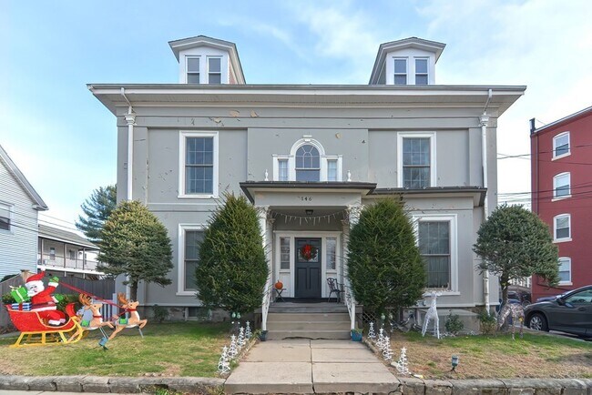 Photo - 146 Jewett St Unit 2