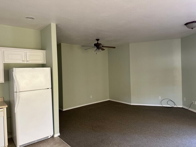 Photo - MAIN ST Unit 1189