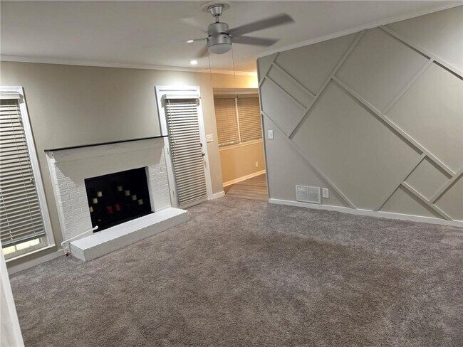 Photo - 4886 Candlewood Ln
