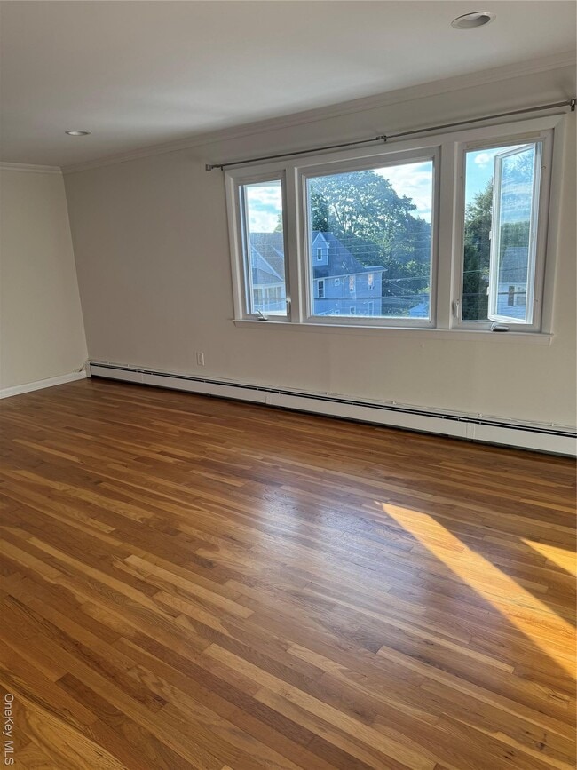 Photo - 222 Gainsborg Ave E Unit 2