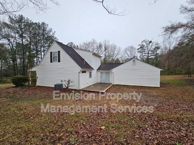 Photo - 200 Leigh Dr