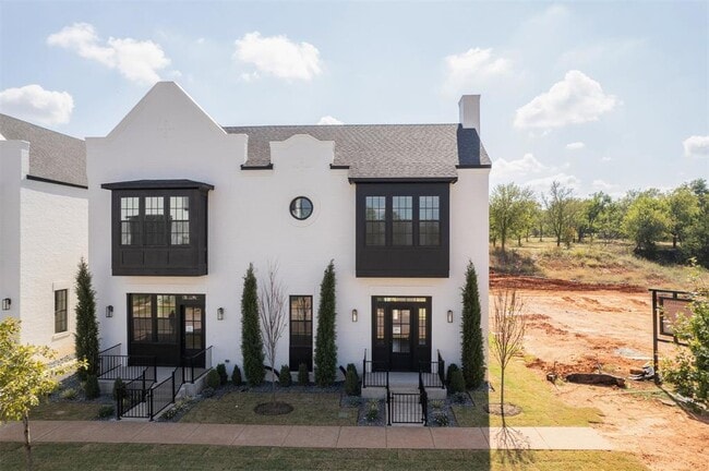 Building Photo - 18810 Selah Wy