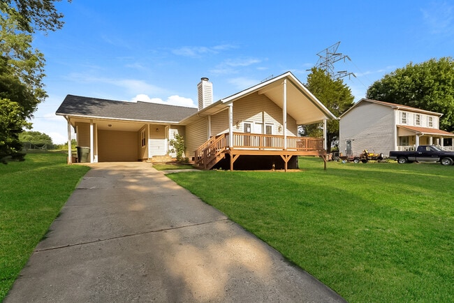 Building Photo - 5104 Holly Ridge Rd Rental