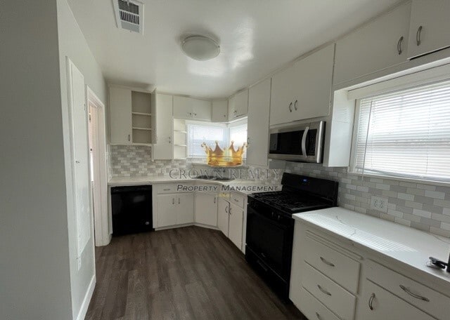 Photo - 950 Windsor Dr
