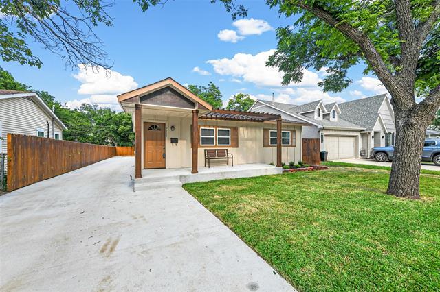 Photo - 2717 Townsend Dr