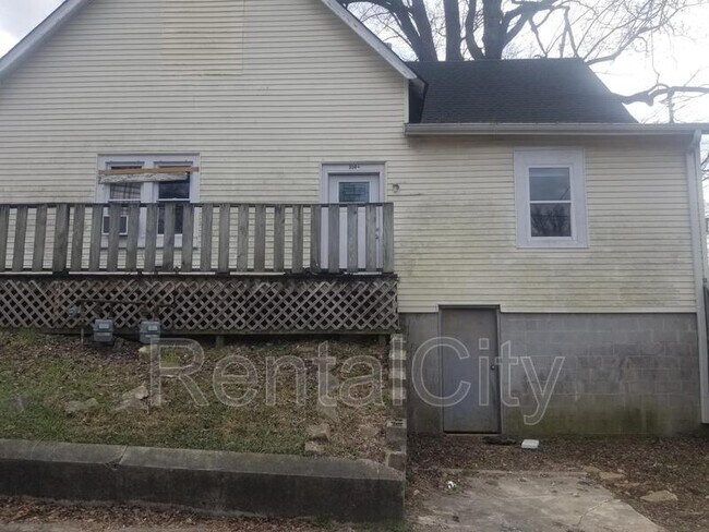 Photo - 310 W Deaderick St Unit Apt R