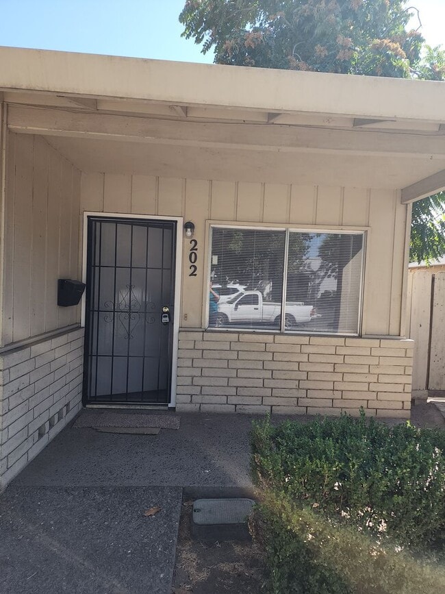 Building Photo - G200-202WA Unit 202 Rental