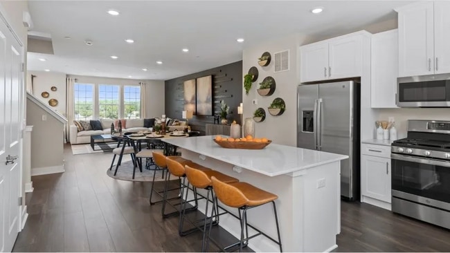 Photo - 81 Crimson Dr