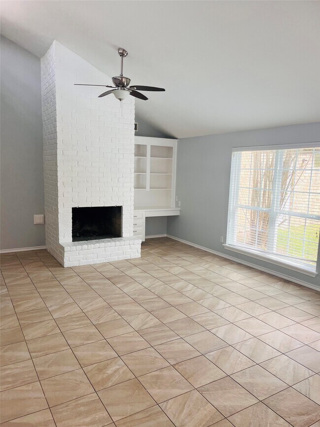 Photo - 3910 Hidden Glen Dr