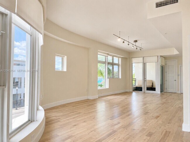 Photo - 6701 Biscayne Blvd Unit 201