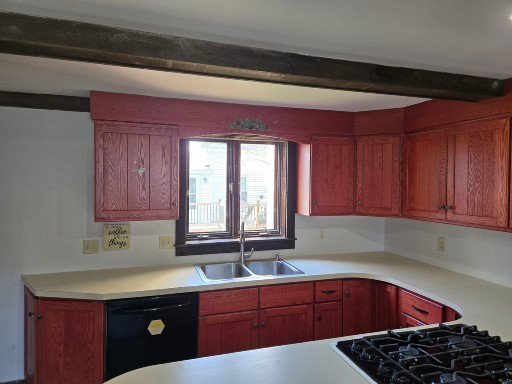 68 S State St Unit 4