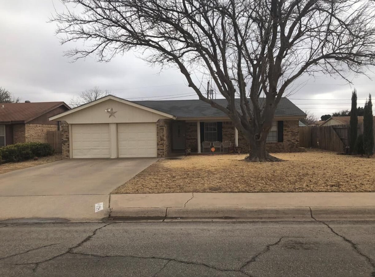 Photo - 1724 E Pine Ave