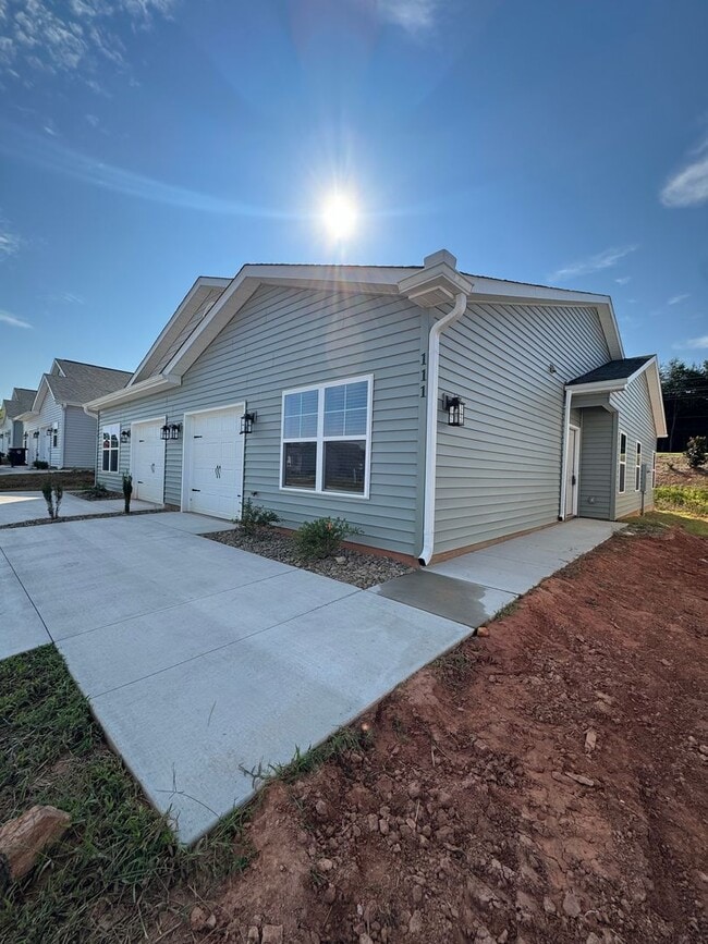 Photo - 111 Brawley Villas Pl