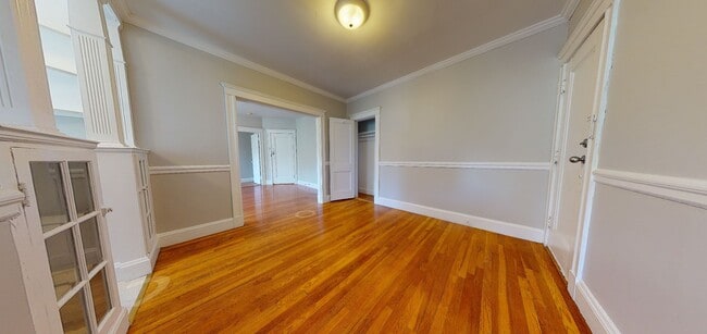 Photo - 9 Gray Gdns E Unit 3A