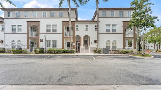 Building Photo - 4465 SW 160th Ave Unit 101 Rental