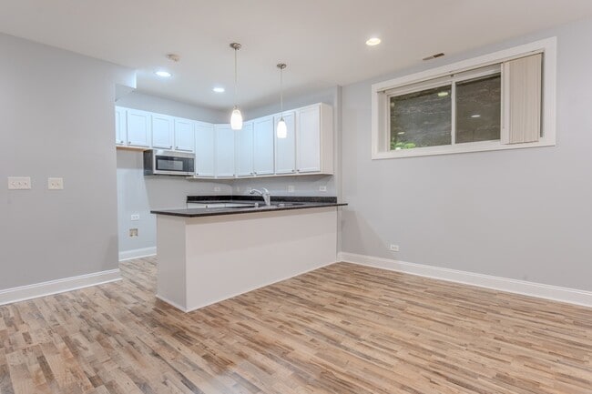 5408 S Michigan Ave Unit 1N