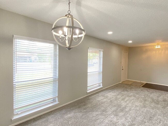 7146 Spring Grove Dr